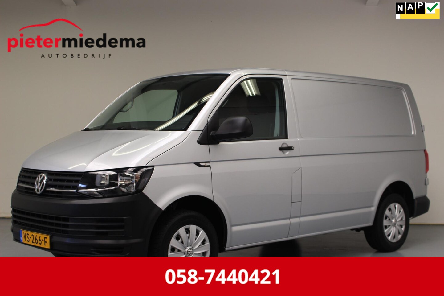 Volkswagen Transporter - 2.0 TDI L1H1 2.0 TDI L1H1 - AutoWereld.nl