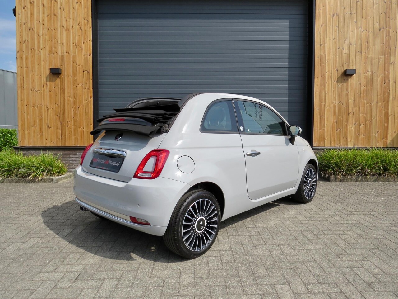 Fiat 500 C - 1.0 Hybrid Launch Edition *Big navi *Cruise*Uniek - AutoWereld.nl