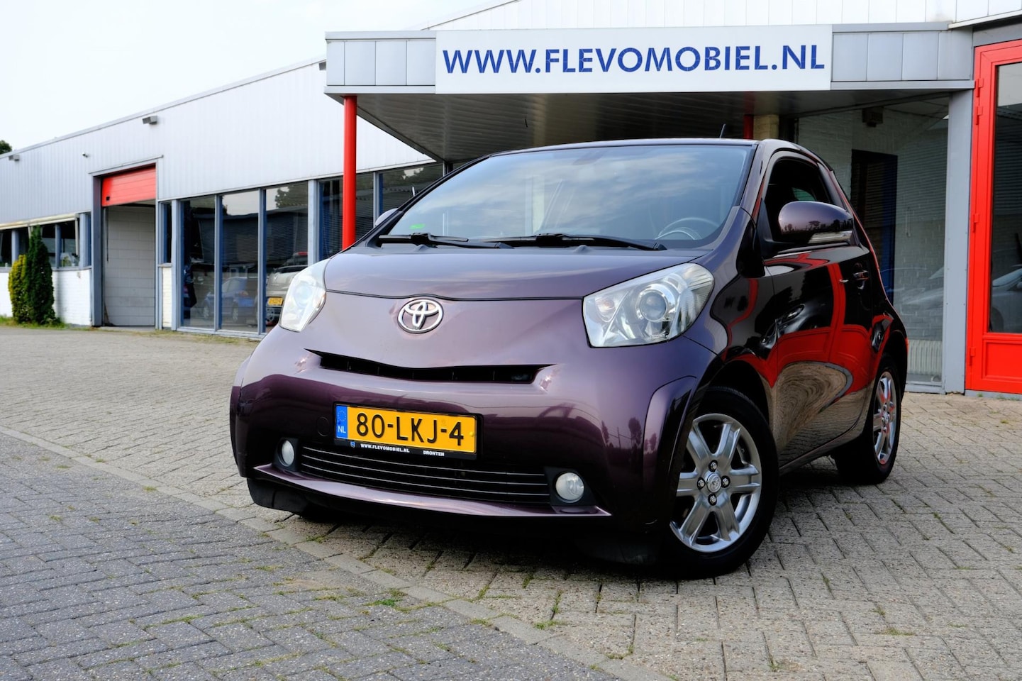 Toyota iQ - 1.0 VVTi Aspiration Clima|LMV - AutoWereld.nl