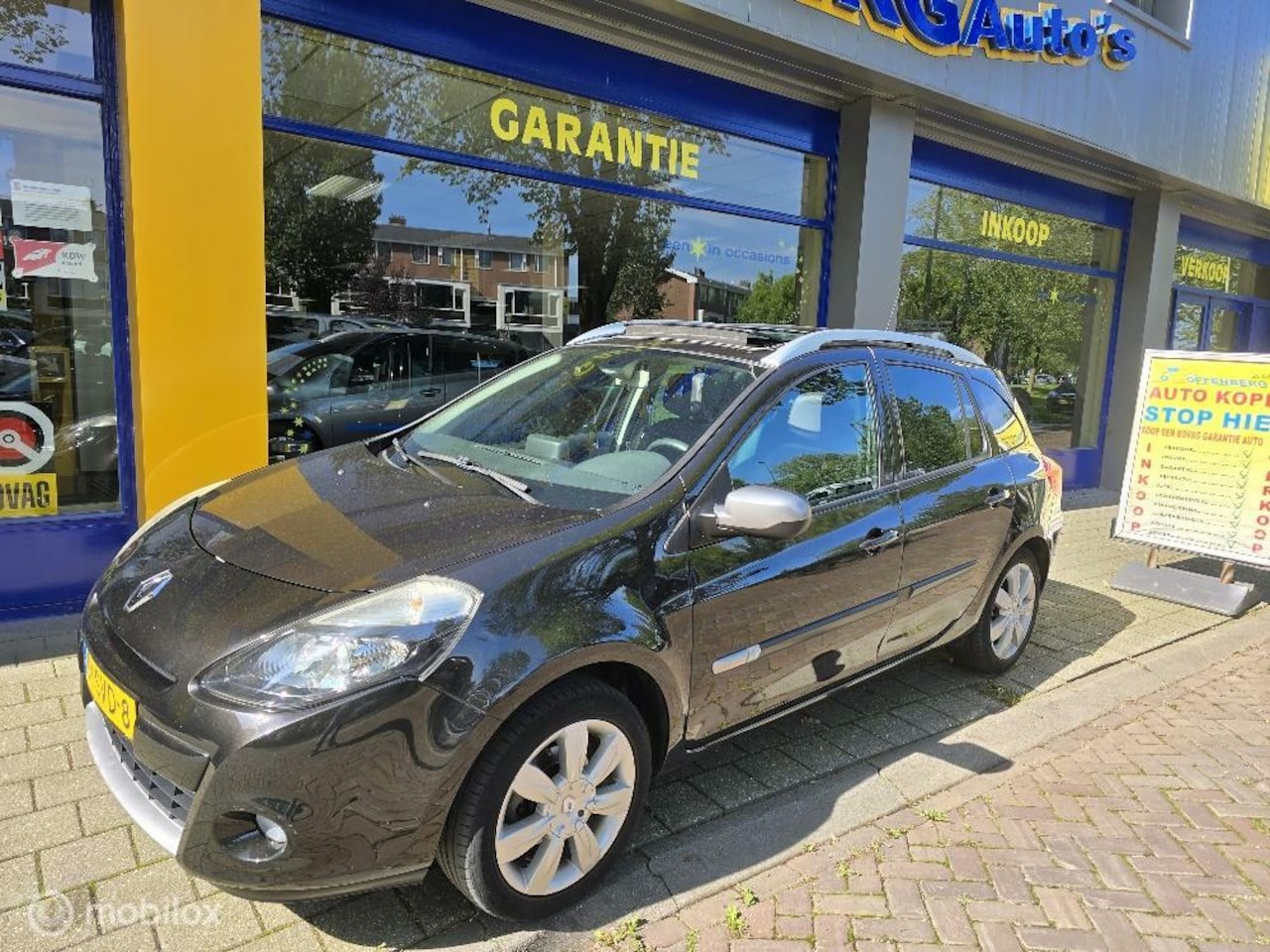 Renault Clio Estate - 1.2 TCE Night & Day Panorama dak. - AutoWereld.nl