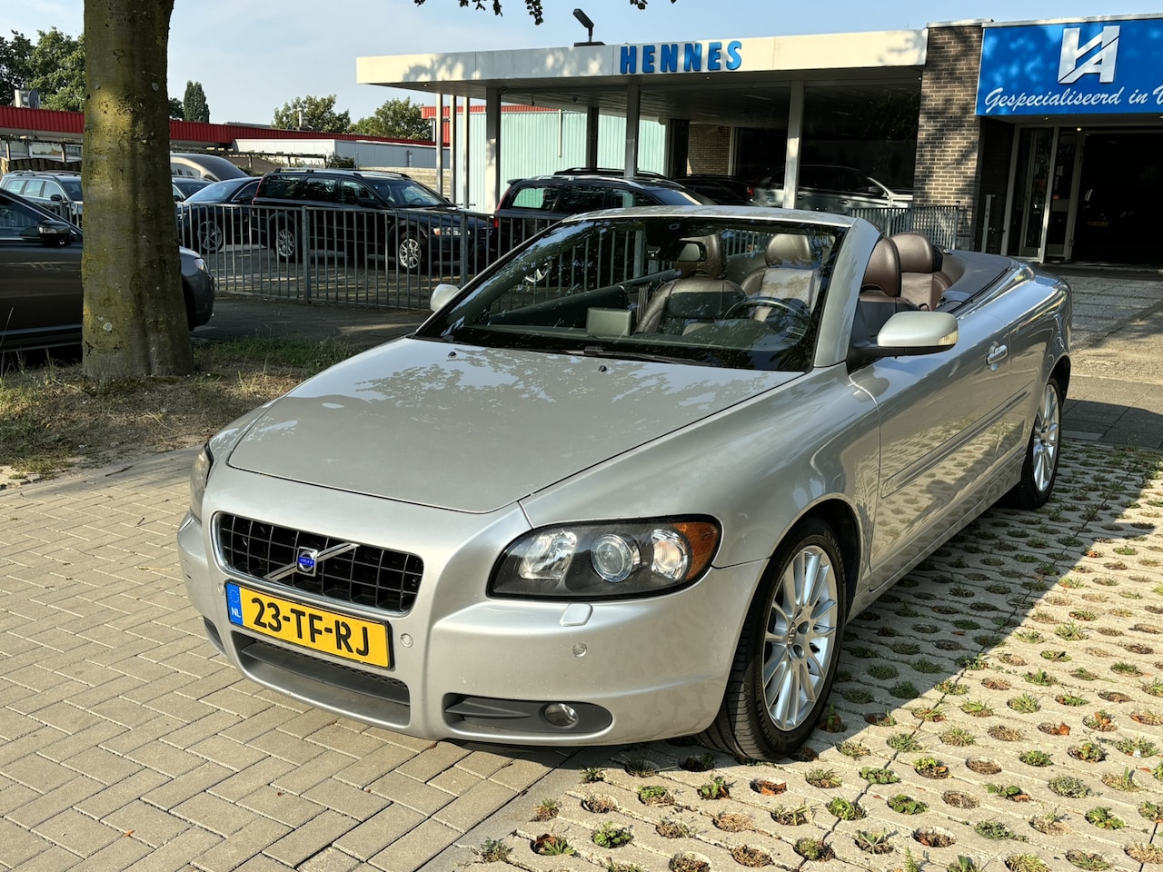 Volvo C70 Convertible - 2.5 T5 Summum Premium Sound PDC V+A - AutoWereld.nl