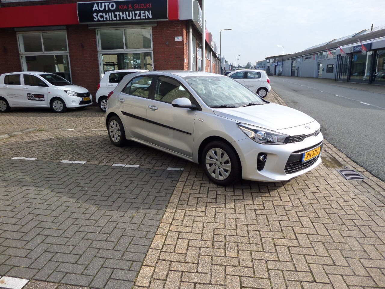 Kia Rio - 1.0 T-GDI EcoDynamics 100pk ComfortPlusLine Navigator - AutoWereld.nl