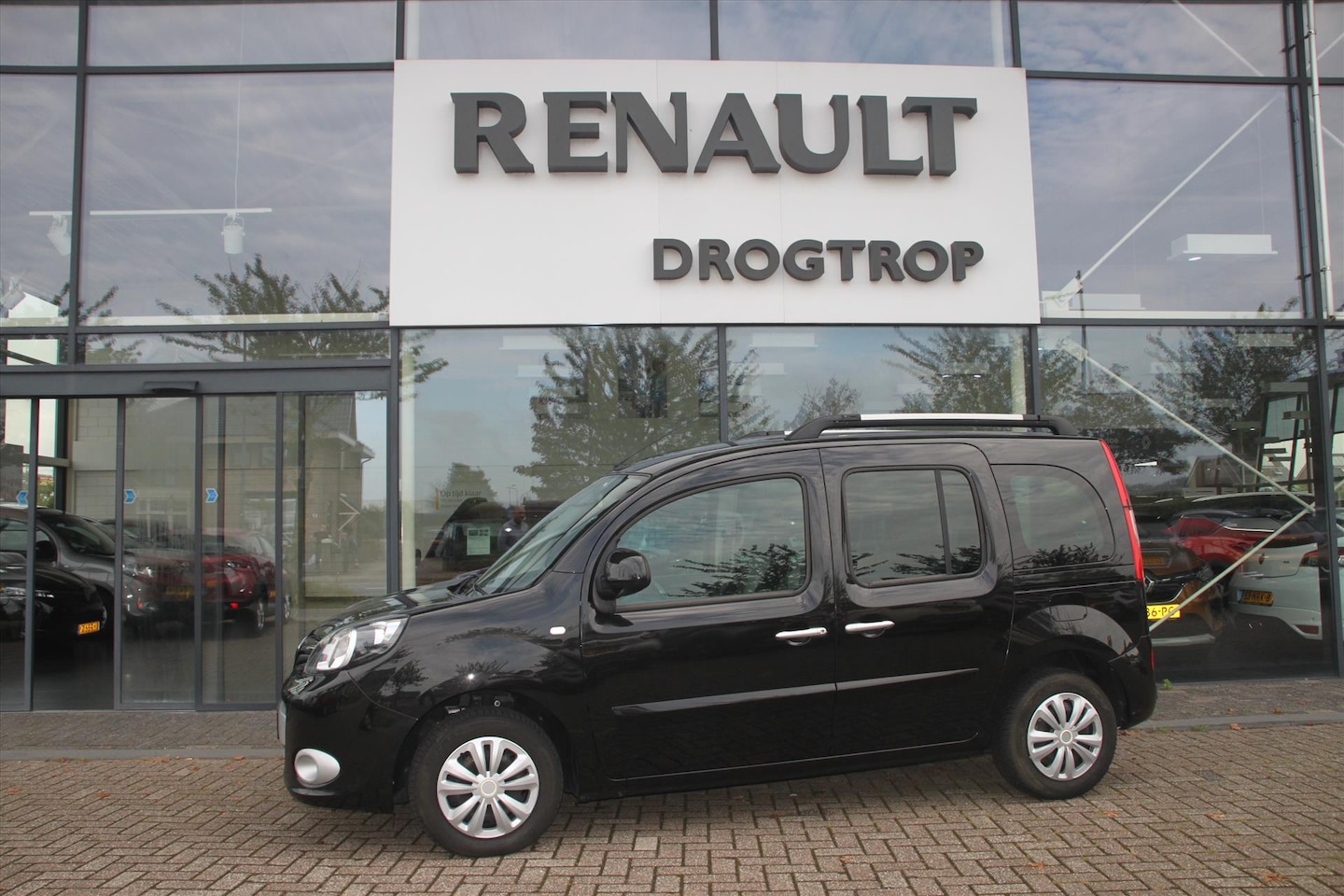 Renault Kangoo - 115PK-COMFORT-138DKM-CLIMA-CRUISE-ALL SEASONS- - AutoWereld.nl