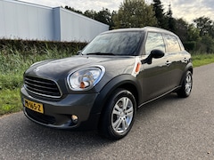 MINI Countryman - 1.6 One Carver / AUTOMAAT / AIRCO / NAVI / CRUISE