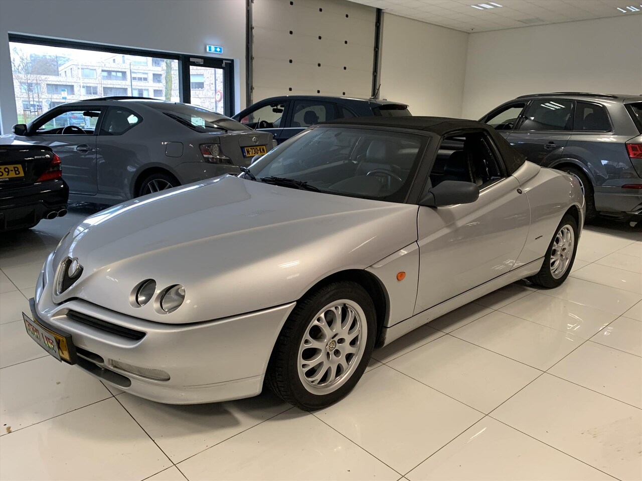 Alfa Romeo Spider - 2.0 TWIN SPARK 16V - AutoWereld.nl