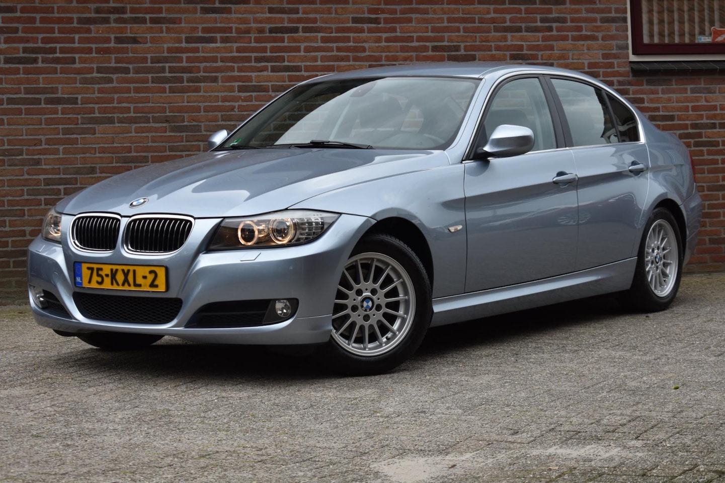 BMW 3-serie - 318i Business Line '10 Xenon Navi Clima Cruise Inruil mogelijk - AutoWereld.nl