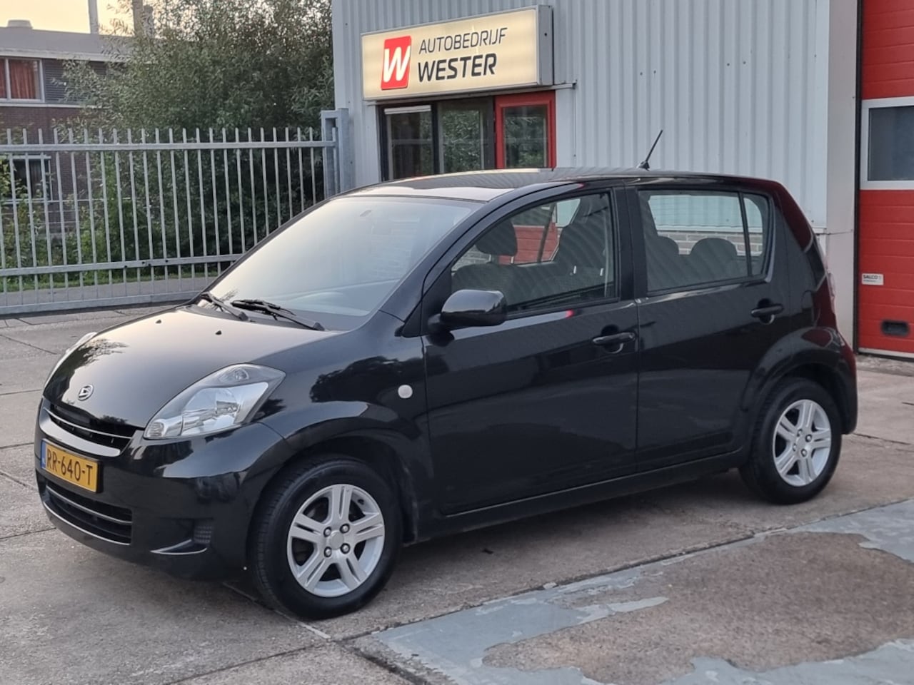 Daihatsu Sirion 2 - 1.3-16V Comfort 1.3-16V Comfort - AutoWereld.nl