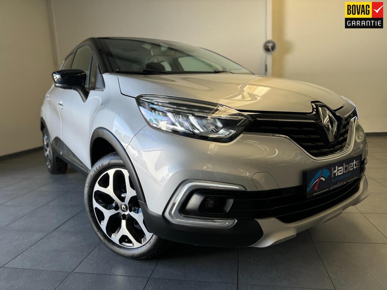 Renault Captur - 0.9 TCe Intens - Full Led - Keyless - Navi - Cruise - 46000km! - AutoWereld.nl