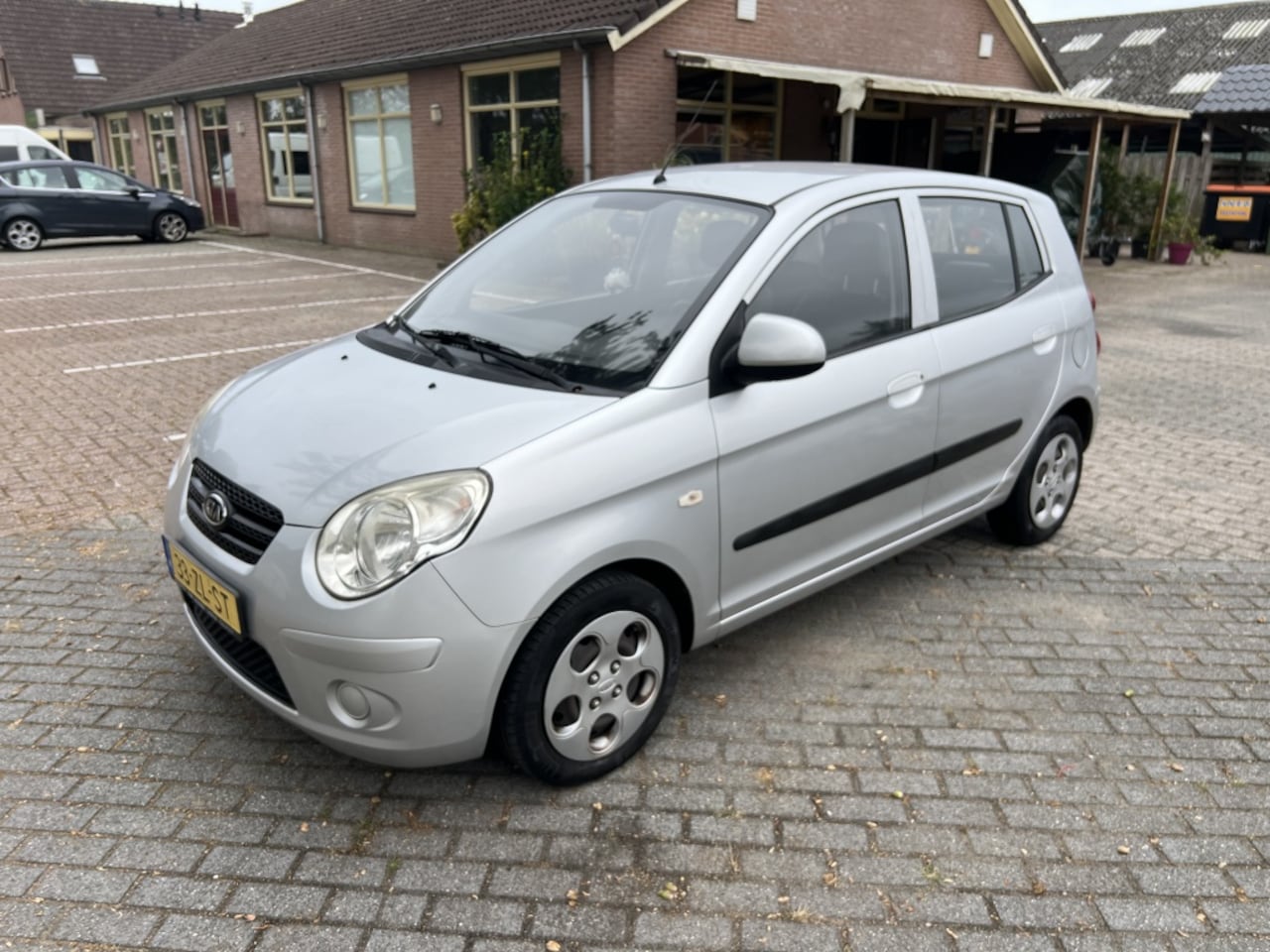 Kia Picanto - 1.0 X-pect 1.0 X-pect - AutoWereld.nl