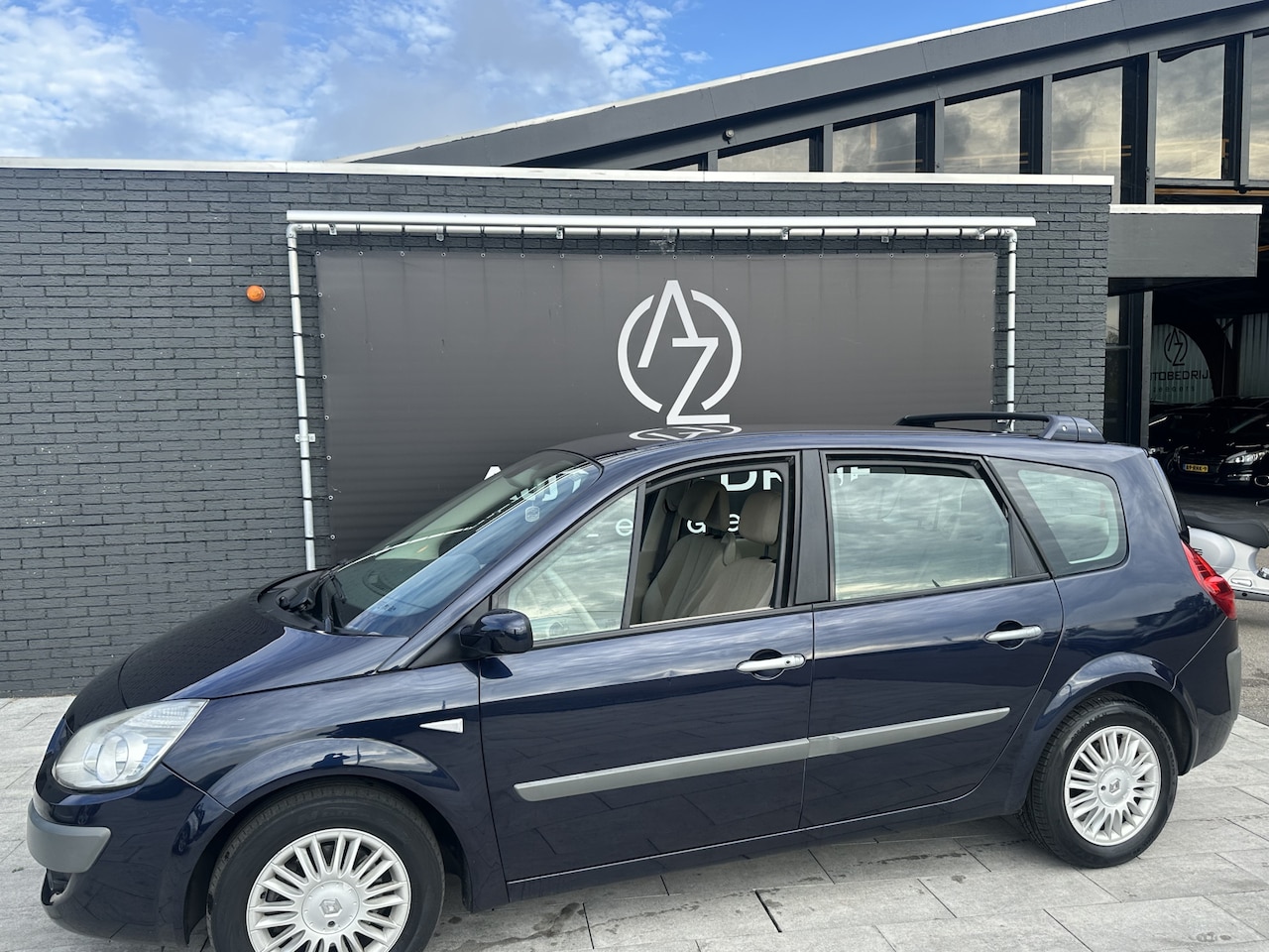 Renault Grand Scénic - 2.0-16V Privilège Super leuk !! - AutoWereld.nl