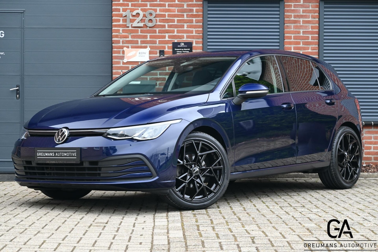 Volkswagen Golf - 1.0 eTSI |DSG|CRUISE|CARPLAY|STUUR/STOELVERW - AutoWereld.nl