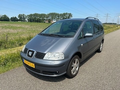 Seat Alhambra - 1.8-20VT Stylance AUTOMAAT / AIRCO / NAP !