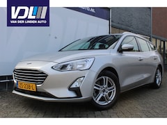 Ford Focus Wagon - 1.0 EcoBoost Keyless entry/start l Parkeersensor voor + achter l Cruise control