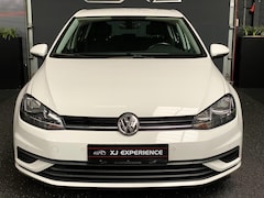 Volkswagen Golf - 1.0 TSI Trendline AIRCO GROOT NAVI CARPLAY