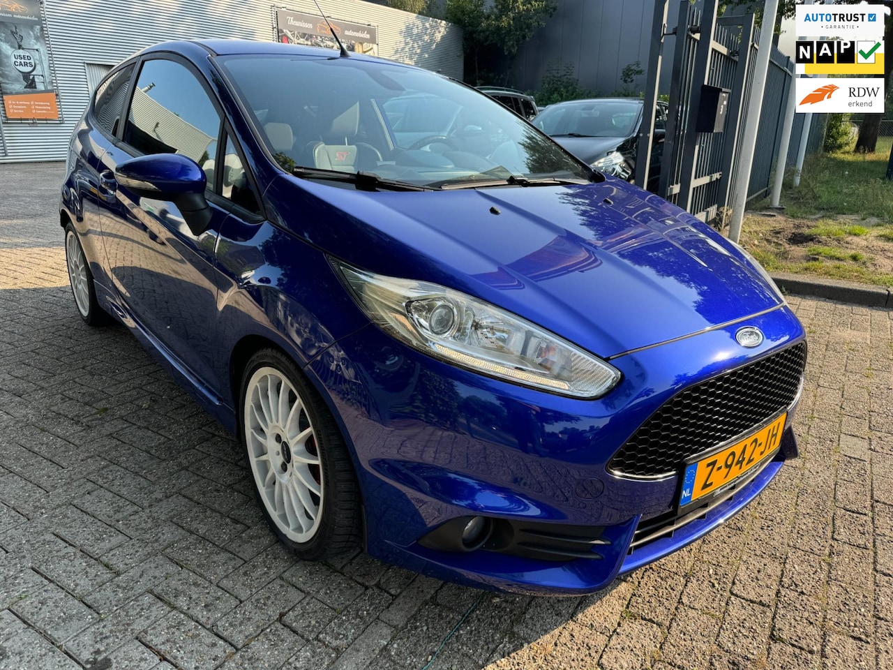 Ford Fiesta - 1.6 ST2 182 pk nwe apk, sperr differencial, chip-tuning, zeer mooie auto, kanon, rijklaar - AutoWereld.nl