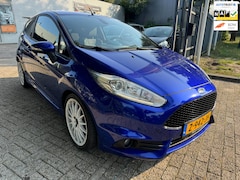 Ford Fiesta - 1.6 ST2 182 pk nwe apk, sperr differencial, chip-tuning, zeer mooie auto, kanon, rijklaar