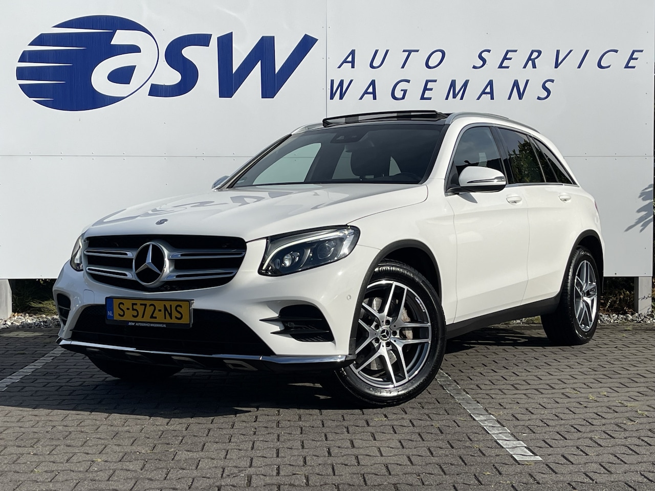 Mercedes-Benz GLC-klasse - 250 4MATIC AMG-Line | Pano | Navi XL | Camera | Burmester | 19 inch - AutoWereld.nl