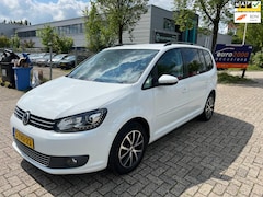 Volkswagen Touran - 1.2 TSI Highline BlueMotion 7 PERSOONS