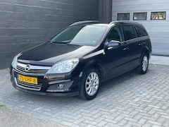 Opel Astra Wagon - 1.6 Cosmo | Station Wagen | Airco | Lederen Bekleding | Trekhaak | Parkeersensoren | Lichtmetalen Ve