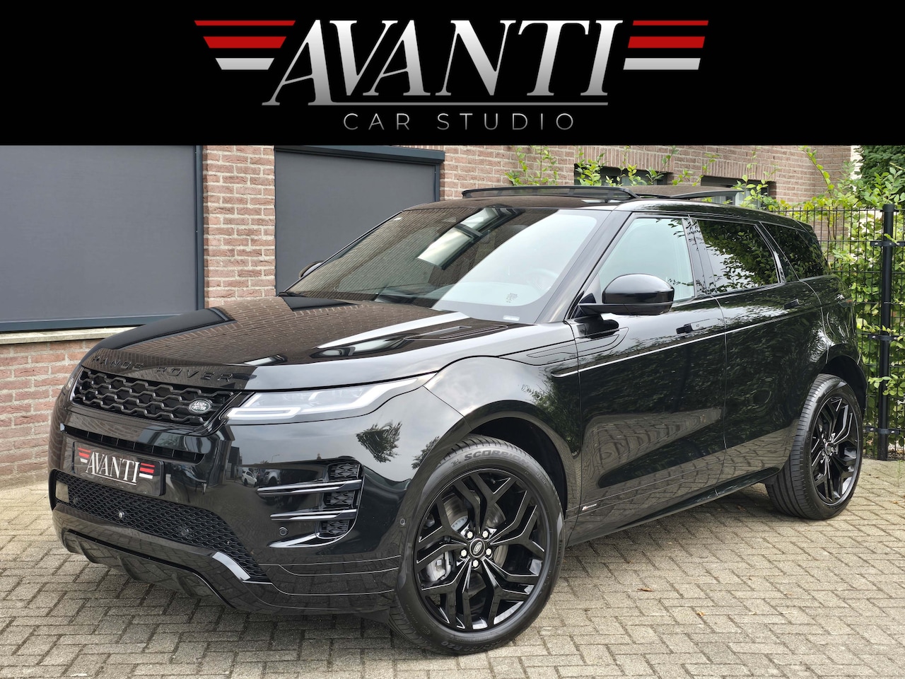 Land Rover Range Rover Evoque - 1.5 P300e AWD R-Dynamic HSE PANO/SCHUIFDAK VIRTUAL 360° CAMERA ADAPTIVE CC NAVI BLACK PACK - AutoWereld.nl