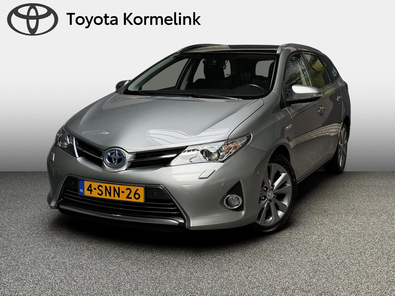 Toyota Auris Touring Sports - 1.8 Hybrid Lease Pro automaat - AutoWereld.nl