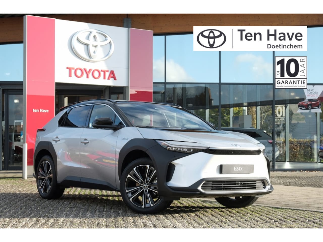 Toyota bZ4X - Launch Premium 71 kWh | Panoramadak | 1-fase | Direct Leverbaar - AutoWereld.nl