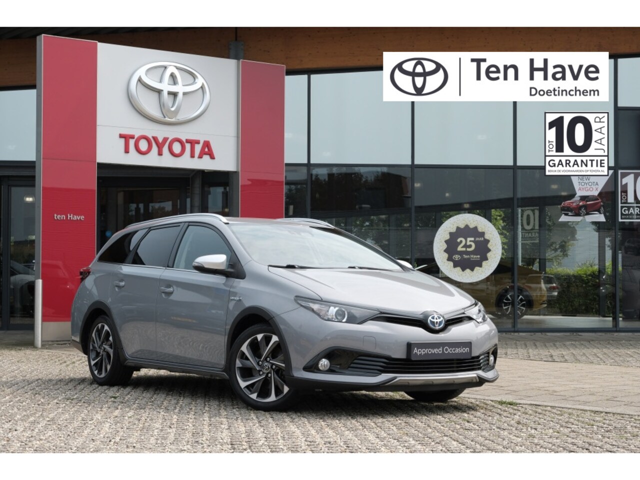 Toyota Auris Touring Sports - 1.8 Hybrid 136PK Freestyle Automaat | | Navigatie | Toyota Touch - AutoWereld.nl