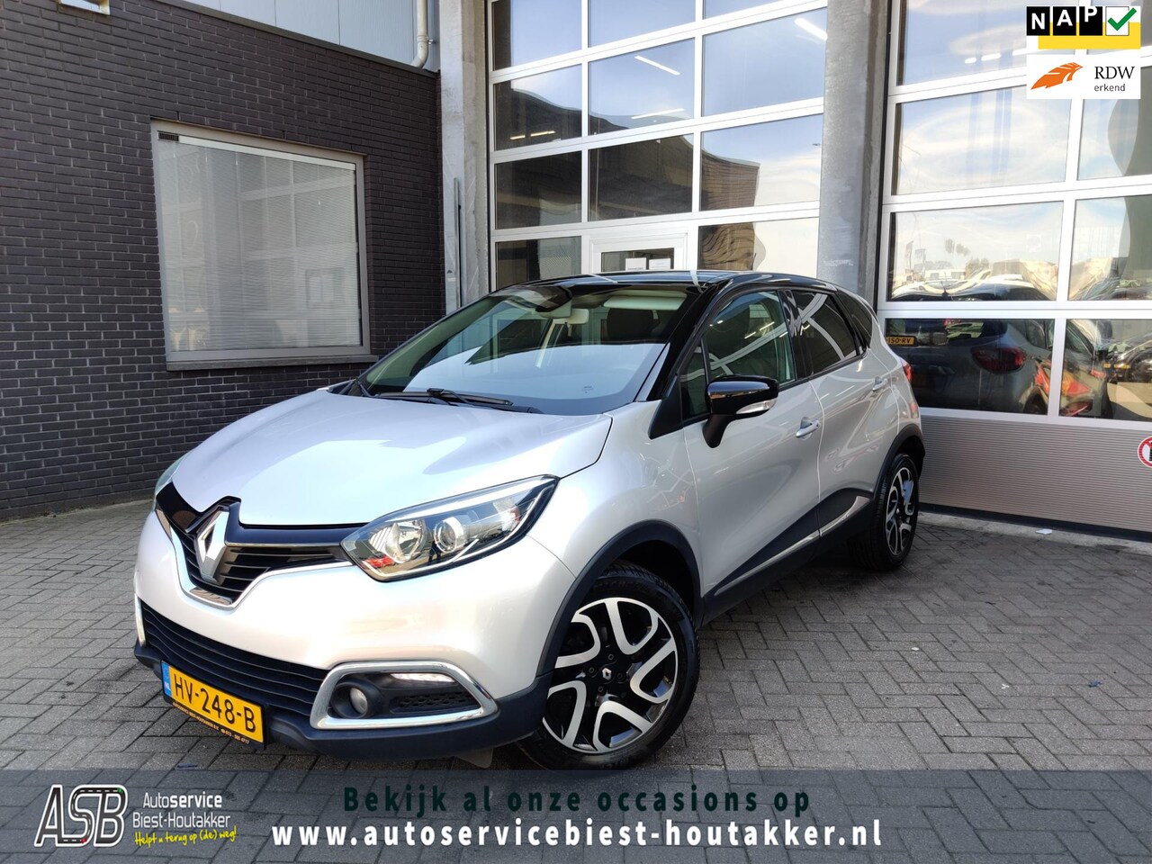 Renault Captur - 0.9 TCe Dynamique | R-Link | Keyless | Trekhaak | Navi | Airco | Cruise Control | Camera | - AutoWereld.nl