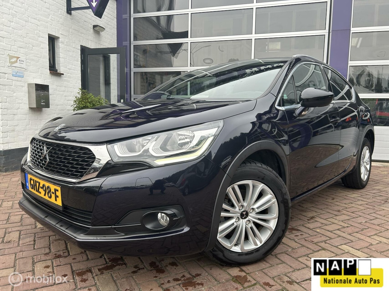 DS 4 - 1.2 PureTech Business * NAVIGATIE * AIRCO * - AutoWereld.nl