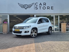 Volkswagen Tiguan - 2.0 TSI 4Motion Highline / WOLFSBURG EDITION / PANO / LEER / LED XENON / +++