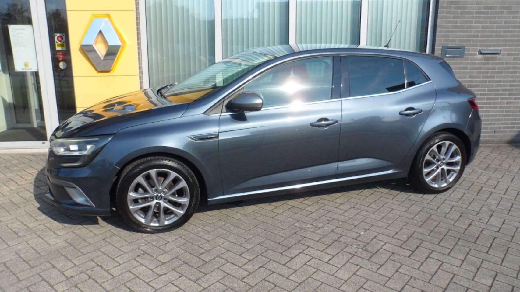 Renault Mégane - 1.2 TCe GT-Line 1.2 TCE GT-LINE - AutoWereld.nl