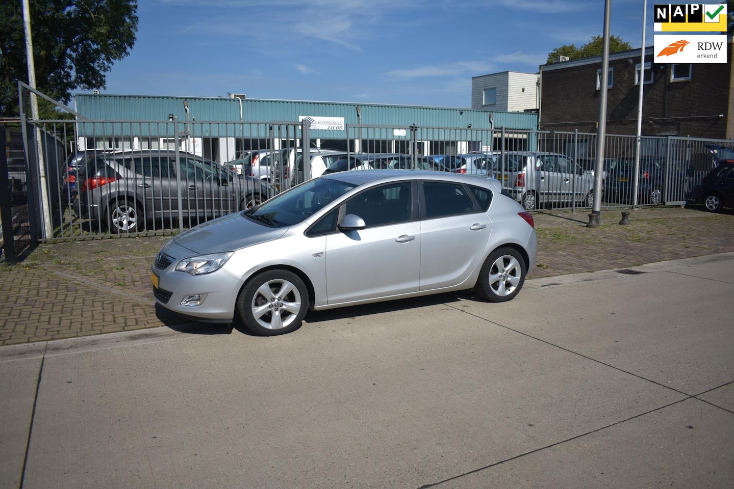 Opel Astra - 1.6 Sport 1.6 Sport - AutoWereld.nl