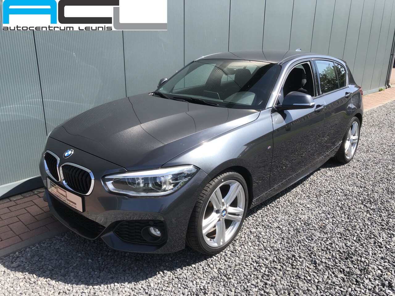 BMW 1-serie - 116i High Executive M-Sportpakket 5-drs - AutoWereld.nl