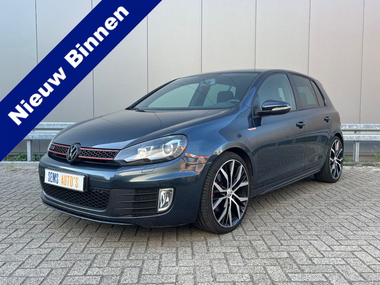 Volkswagen Golf - 2.0 GTI Led Xenon / Navigatie / 5 Deurs - AutoWereld.nl