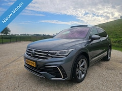 Volkswagen Tiguan Allspace - R-Line 7-zits/ Pano/ Led