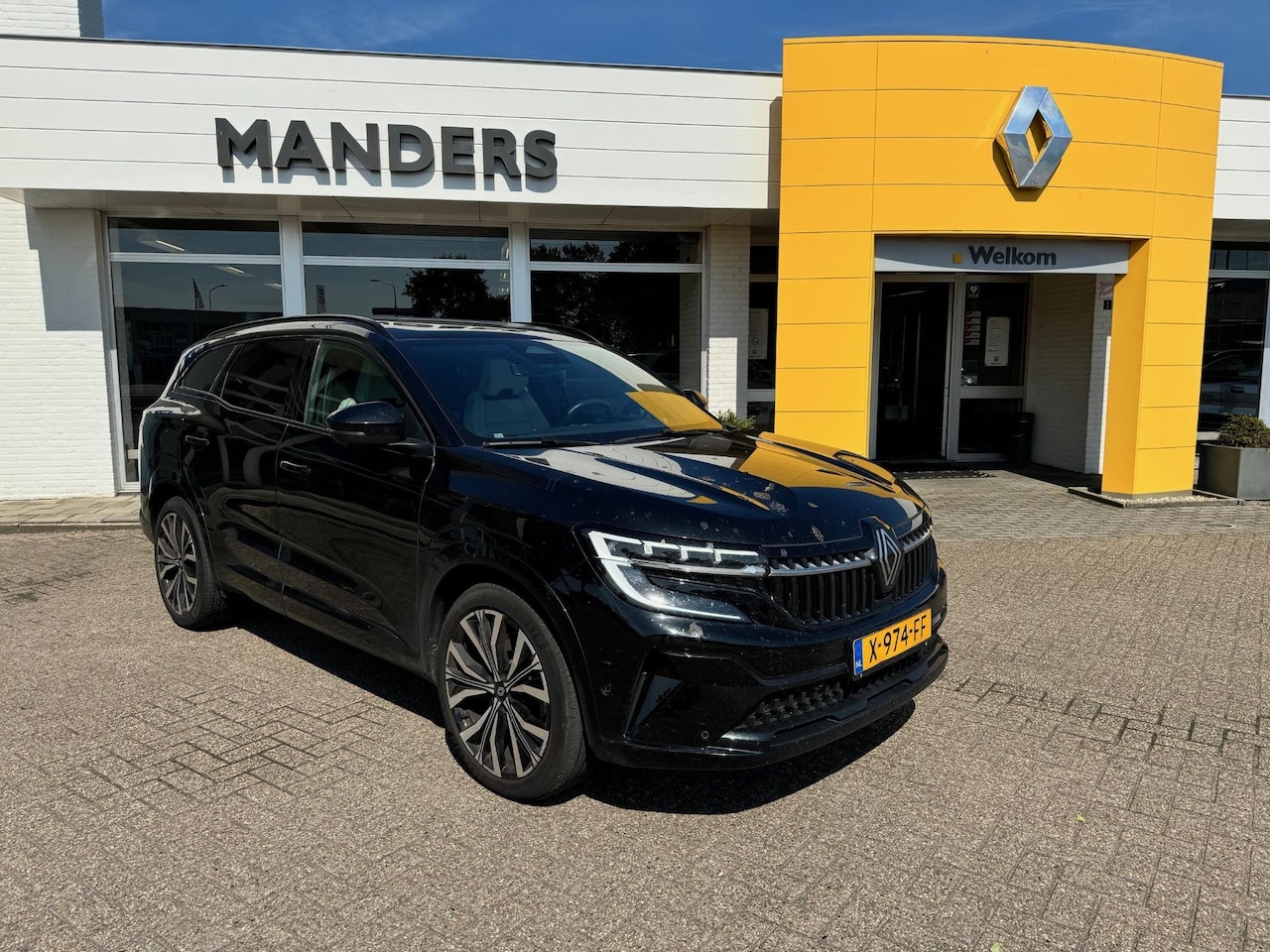 Renault Espace - E-Tech Hybrid 200 iconic 5p. PACK ADVANCE DRIVER ASSIST/ LEDEREN INTERIEUR/ PANORAMISCH DA - AutoWereld.nl