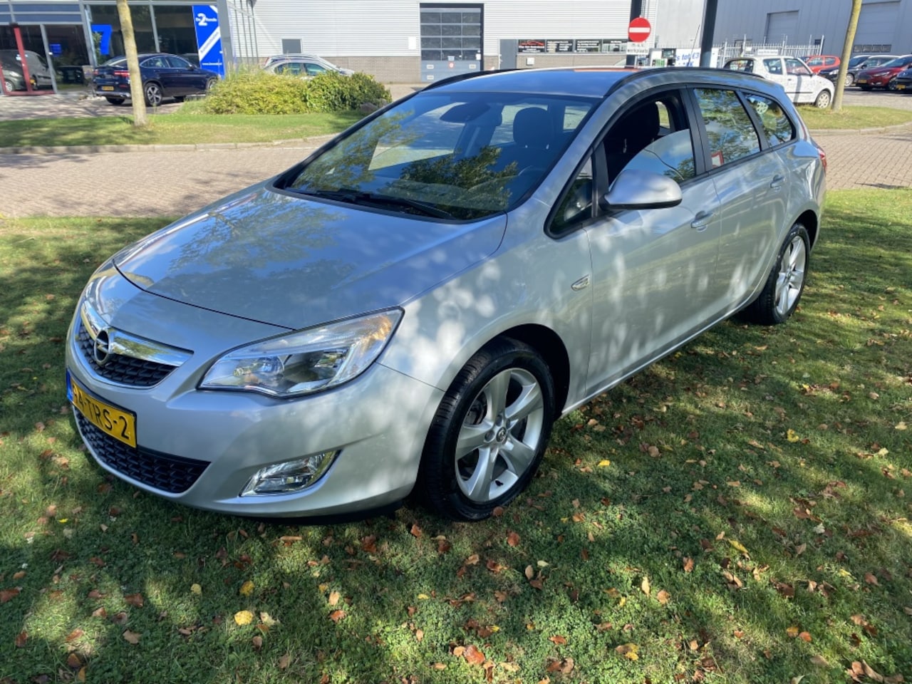 Opel Astra Sports Tourer - 1.4 Turbo Edition Eerste EIG APK 4-25 BJ 2012 !!!! - AutoWereld.nl