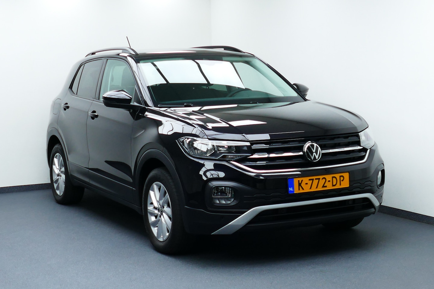 Volkswagen T-Cross - 1.0 TSI Life Business. Adaptief Cruise, Virt Cockpit, Navi, Camera, Clima, Haak 1100kg - AutoWereld.nl