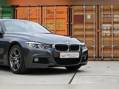 BMW 3-serie - 330e M Sport Alcantara | Navi | Open dak