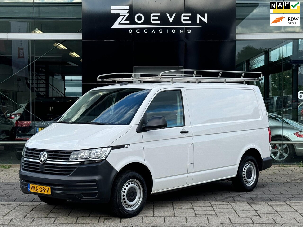 Volkswagen Transporter - 2.0 TDI L1H1 26 Economy Business 2.0 TDI L1H1 26 Economy Business - AutoWereld.nl