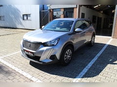 Peugeot 2008 - 1.2 PureTech Active Pack 1 jaar garantie