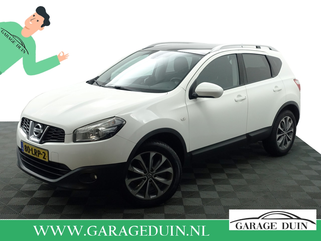 Nissan Qashqai - 2.0 Tekna- Panoramadak / Camera / Navi / Trekhaak - AutoWereld.nl