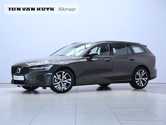 Volvo V60 - 2.0 B4 Plus Dark / Pilot Assist / Trekhaak / BLIS / Achterbank verwarming / Stoel en stuur