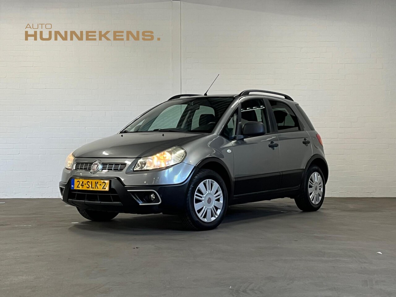 Fiat Sedici - 1.6-16V Young | Trekhaak | Airco | Dak rails | Radio-CD - AutoWereld.nl