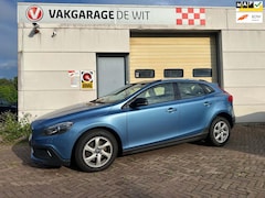 Volvo V40 Cross Country - 1.6 T4 Summum