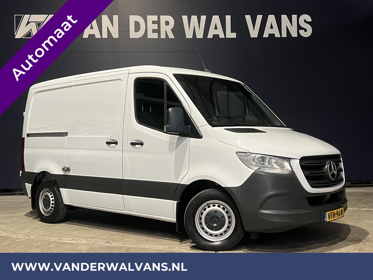 Mercedes-Benz Sprinter - 311 CDI L1H1 Automaat Euro6 Airco | Camera | Navigatie | Trekhaak | Apple Carplay | Androi - AutoWereld.nl