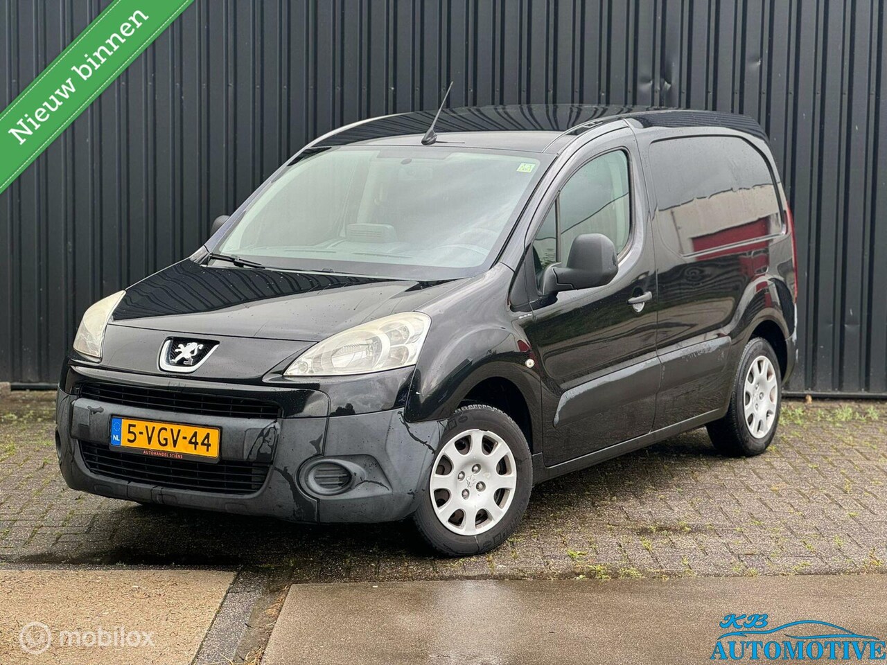 Peugeot Partner - 120 1.6 HDI L1 XT 120 1.6 HDI L1 XT - AutoWereld.nl