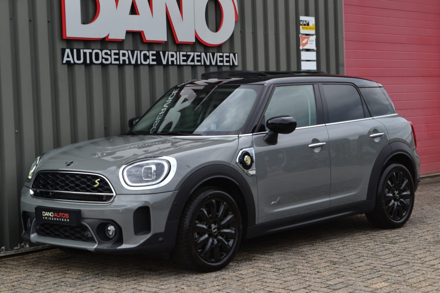 MINI Countryman - Cooper SE ALL4 Classic Trim - AutoWereld.nl