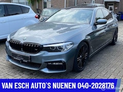 BMW 5-serie - 530d LUXERY-LINE 153.DKM AUT ECC LEDER LED SCHUIF/KANTELDAK M-PAKKET