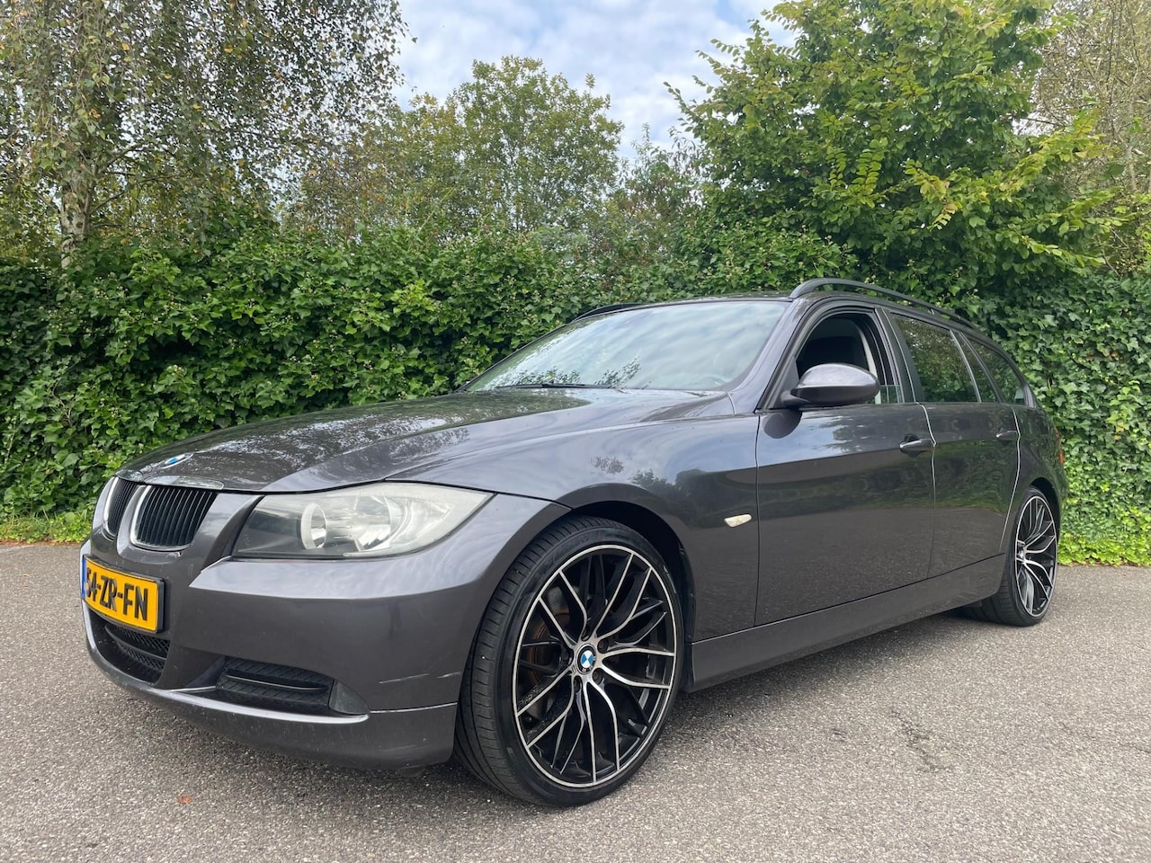 BMW 3-serie Touring - 320i Business Line 320i Business Line - AutoWereld.nl